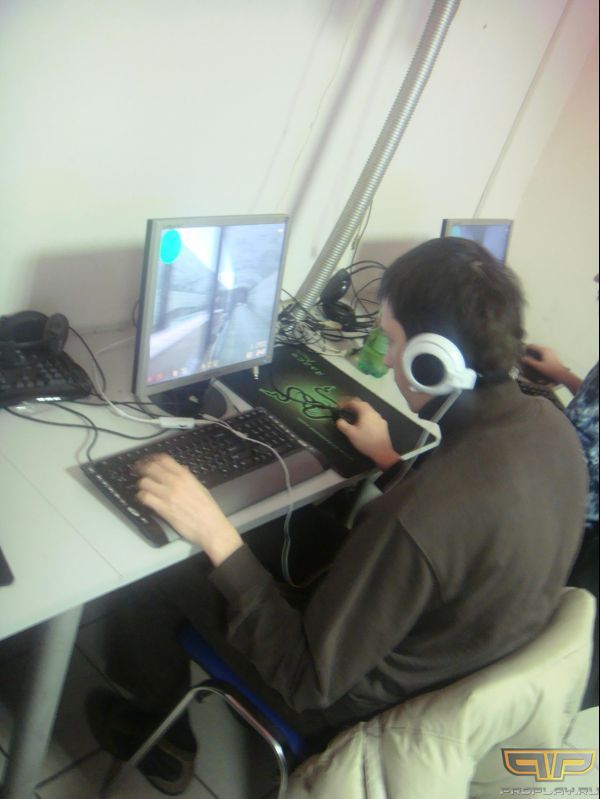 tp.uSports FOX традиционно с awp
